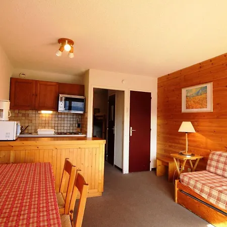 4 Pers, Pieds Des Pistes, Proche Commerces, Balcon, Vue Sur Montagnes - Fr-1-297-30 Auris