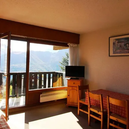 4 Pers, Pieds Des Pistes, Proche Commerces, Balcon, Vue Sur Montagnes - Fr-1-297-30
